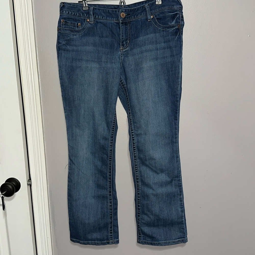 Maurice’s boot cut jeans